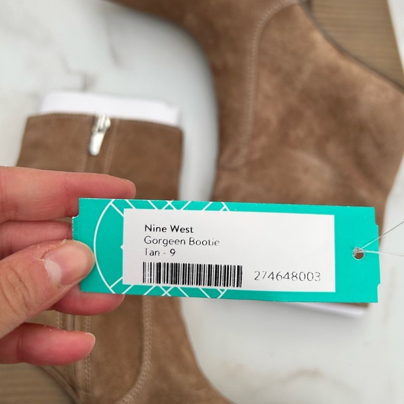 Nine West Gorgeen Block Heel Booties tan size 9 new - Picture 2 of 3